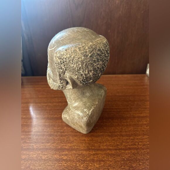 Handcrafted Vintage African SoapStone Bust Sculpture - Picture 3 of 8